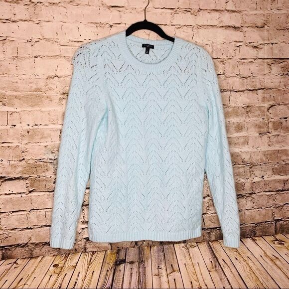 Talbots Petite Light Blue Crew Neck Sweater sz M - Picture 2 of 10